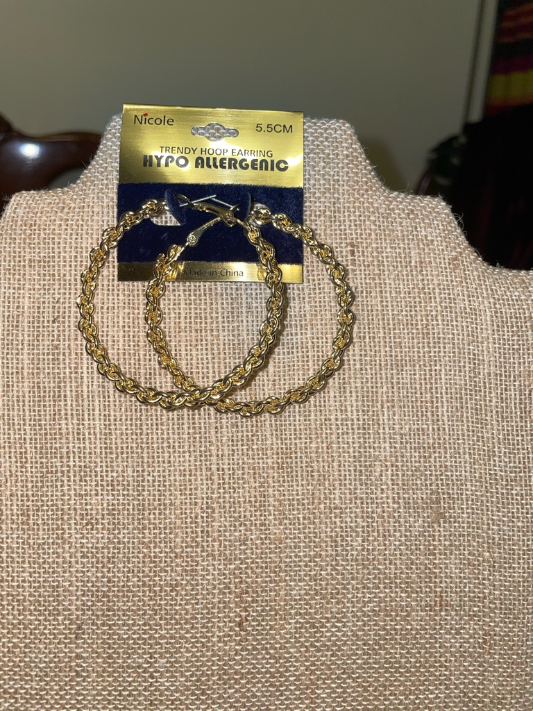 Nicole 2”Braided Hoop Earrings In Gold
